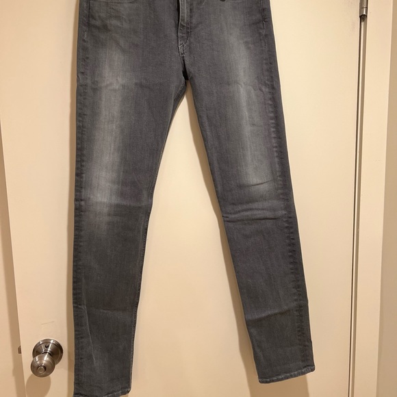 Rag & Bone Buxton wash, skinny, low rise, jean. Size 31. Very stretchy. - Picture 5 of 6